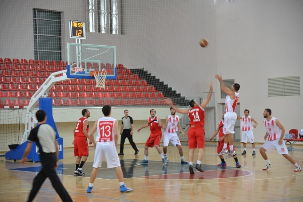 “Melikgazi Basketbol Takımı; Türkiye Final müsabakalarına katılacak ”