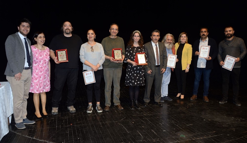 Osmangazi Belediyesi tarafından düzenlenen tiyatro festivai başladı