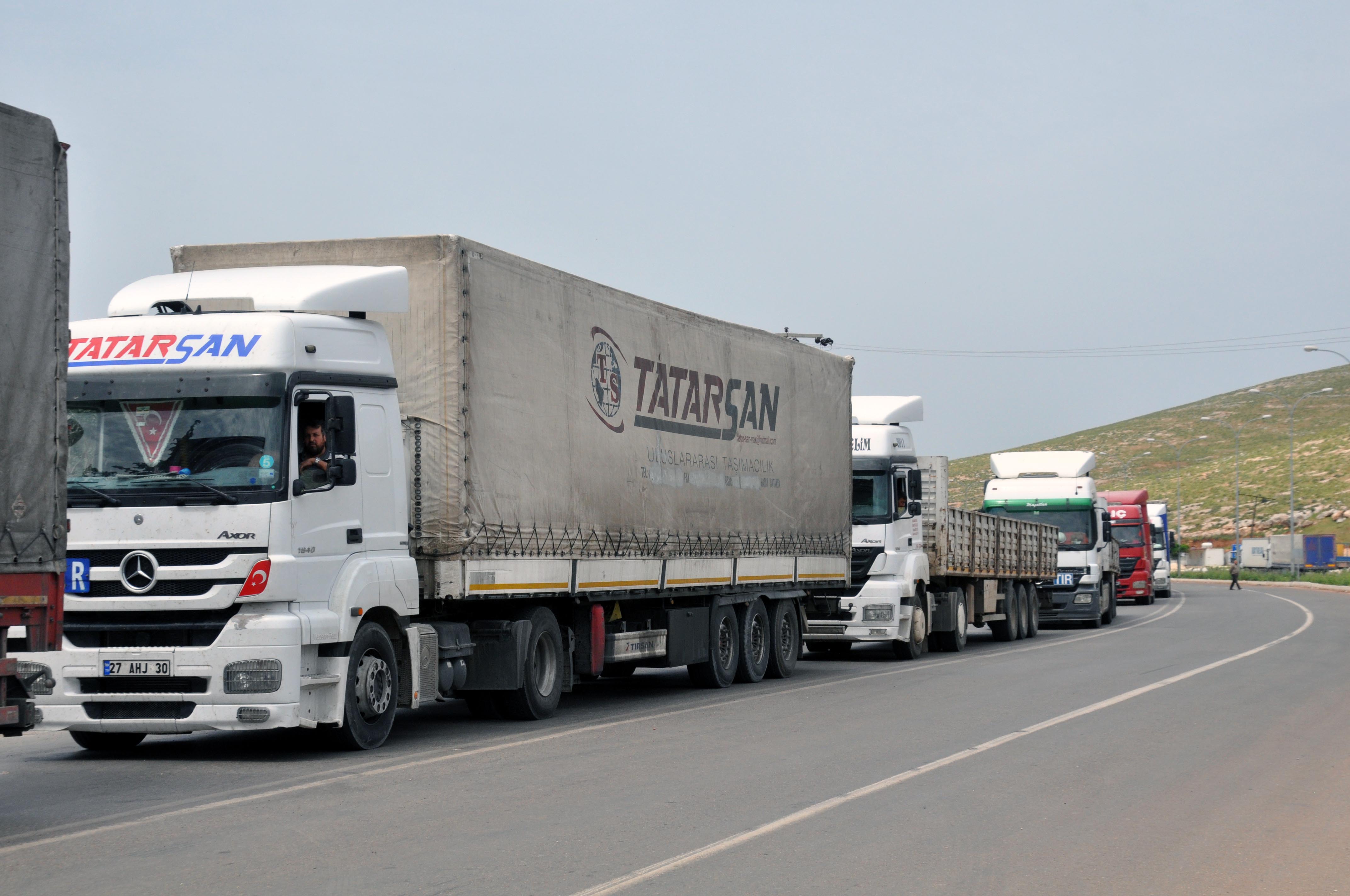 Reyhanlı ilçesindeki Cilvegözü Gümrük Kapısı'nda TIR yoğunluğu