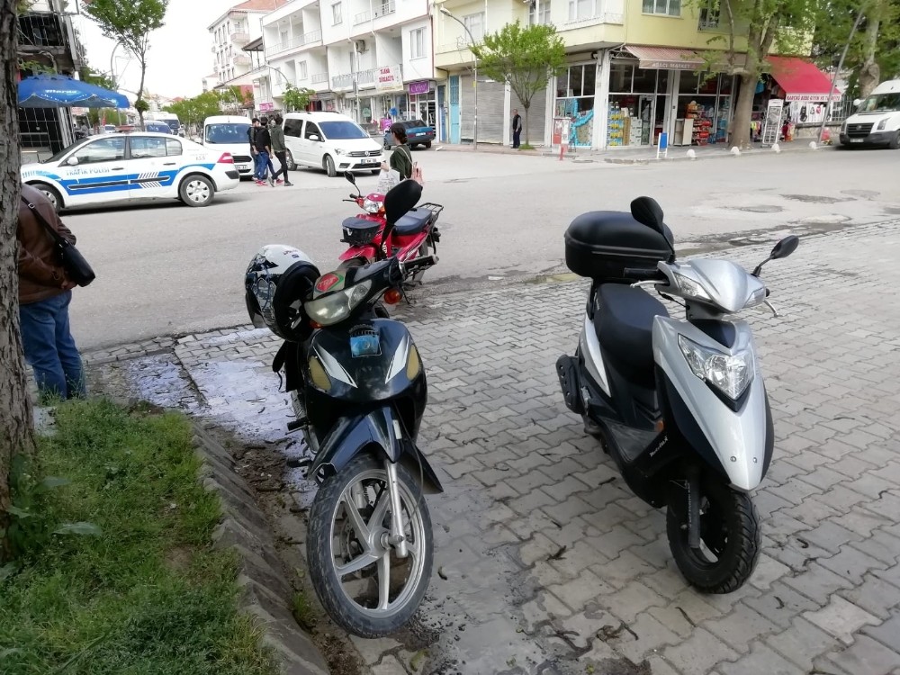 Adıyaman'ın Gölbaşı ilçe Emniyet Müdürlüğünden Motosiklet uygulamaları devam ediyor