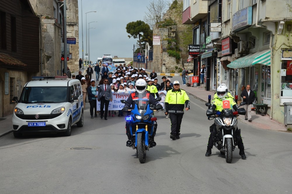 Sinop'ta 4-10 Mayıs tarihleri arasında Karayolu Trafik Güvenliği Haftası