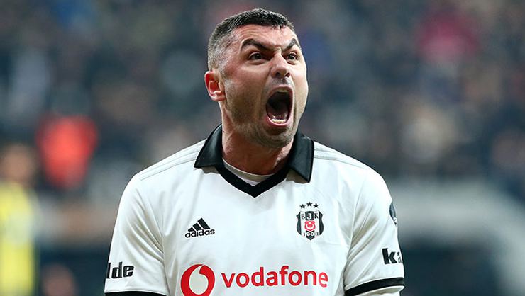 Burak Yılmaz'dan kötü haber geldi!