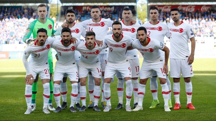 Mersin halkı: İzlanda maçının rövanşı burada yapılsın!