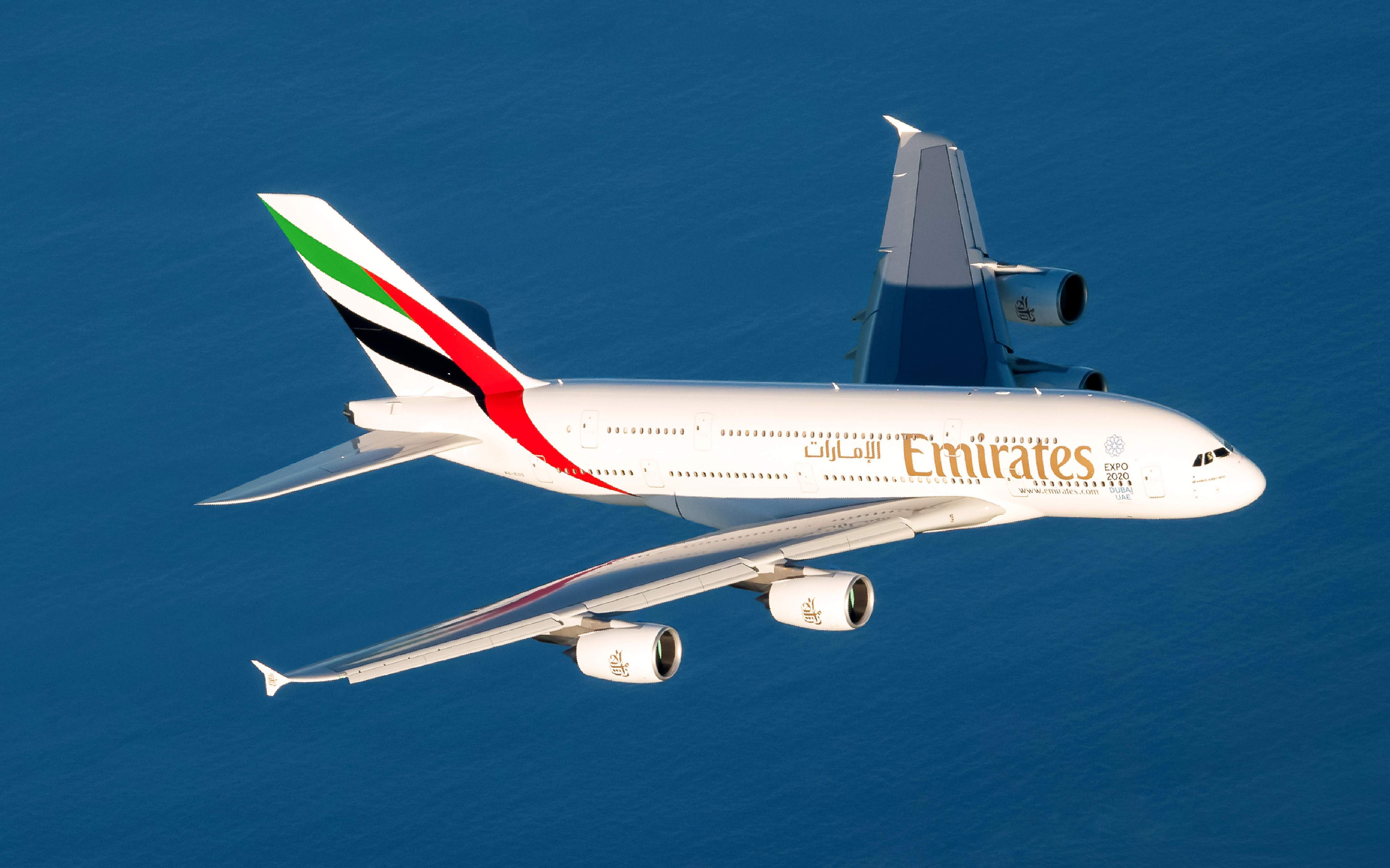 Emirates İş ilanı yayınladı! Türkye'den hostes alacak!