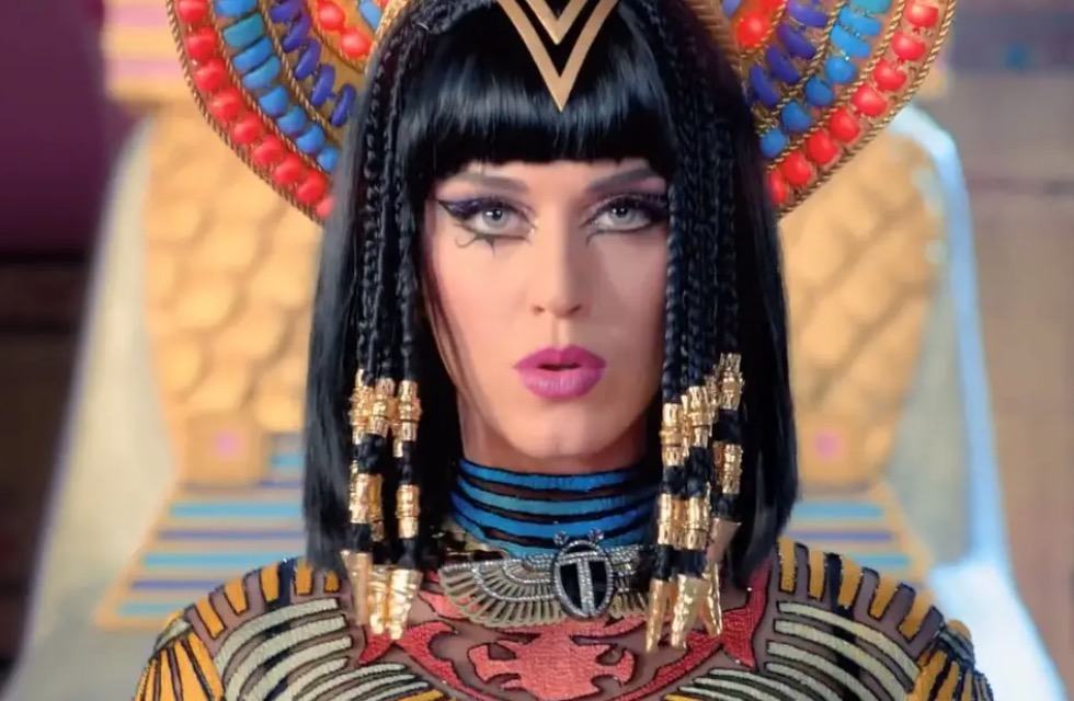 Katty Perry Dark Horse şarkısını çaldığı gerekçesiyle cezalandıracak