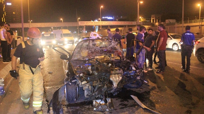 İstanbul Bakırköy'de korkunç kaza meydana geldi