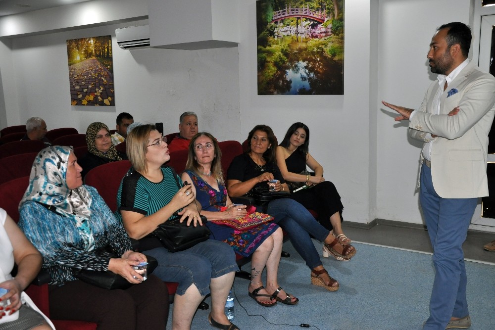 İskenderun Özel gelişim hastanesinde obezite cerrahisi bilgilendirme toplantıları devam ediyor