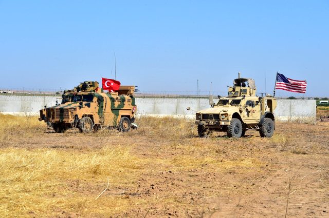 ABD ile 2. ortak harekat başladı: Zırhlılar Fırat'ın doğusuna geçiyor!