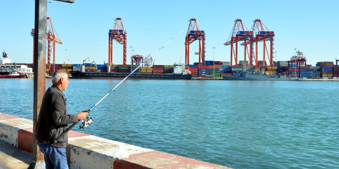 Mersin'de yüksek kesimlerde kar, sahillerde ise bahar havası hakim