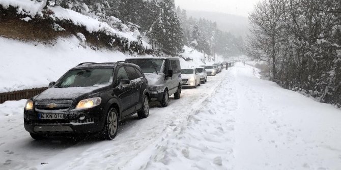 Abant'ta kar çilesi