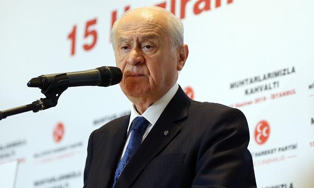 Bahçeli'den, Türk bayrağını yırtan hadsize sert tepki