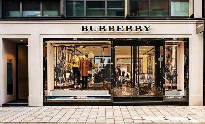 Burberry'den koronavirüs tedbiri! Çin'de 24 mağazasını kapattı