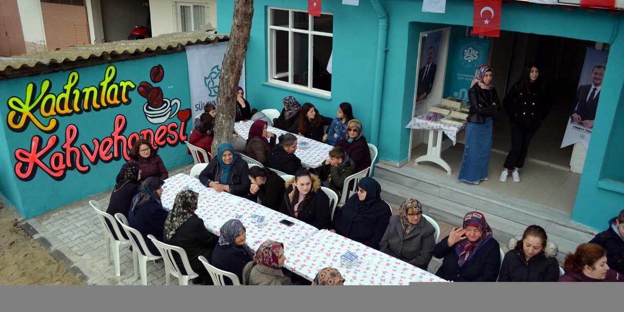 Tekirdağ'da 'Kadınlar Kahvesi' açıldı