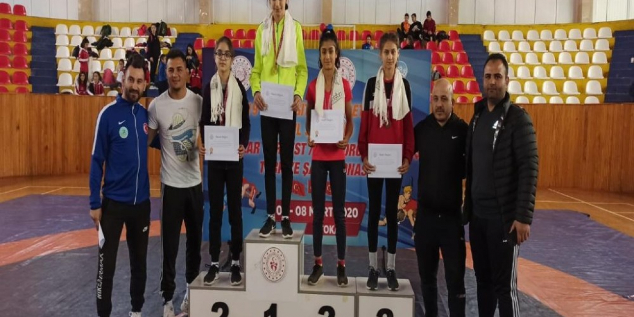 Süleymanpaşa’nın çocukları başarıya doymuyor