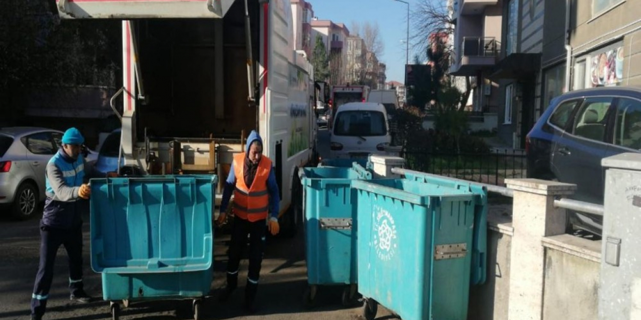 Korona virüsüne karşı çöp konteynerleri de dezenfekte ediliyor