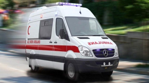 İzmir'de ambulansın çarptığı çift tüm müdahalelere rağmen kurtarılamadı