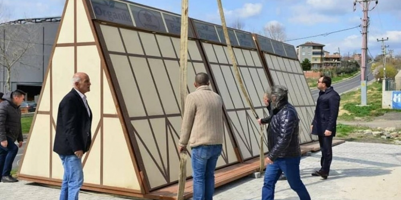 Karadeniz Mahallesi Organik Kadın Eli Pazarı’nın satış stantları yenilendi