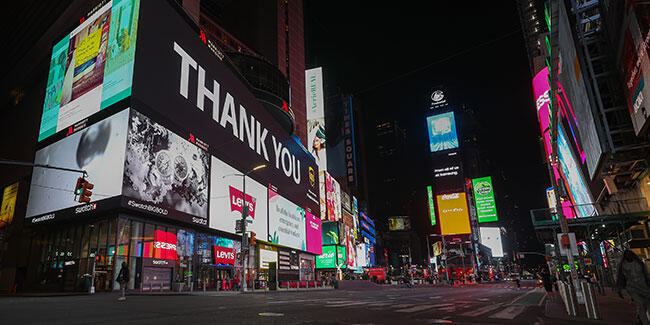 New York 13 Haziran'a kadar 'evde kal' talimatını uzattı!