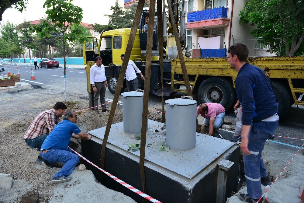 Süleymanpaşa Belediyesi, çöp konteynerleri yer altına indirmeye başladı