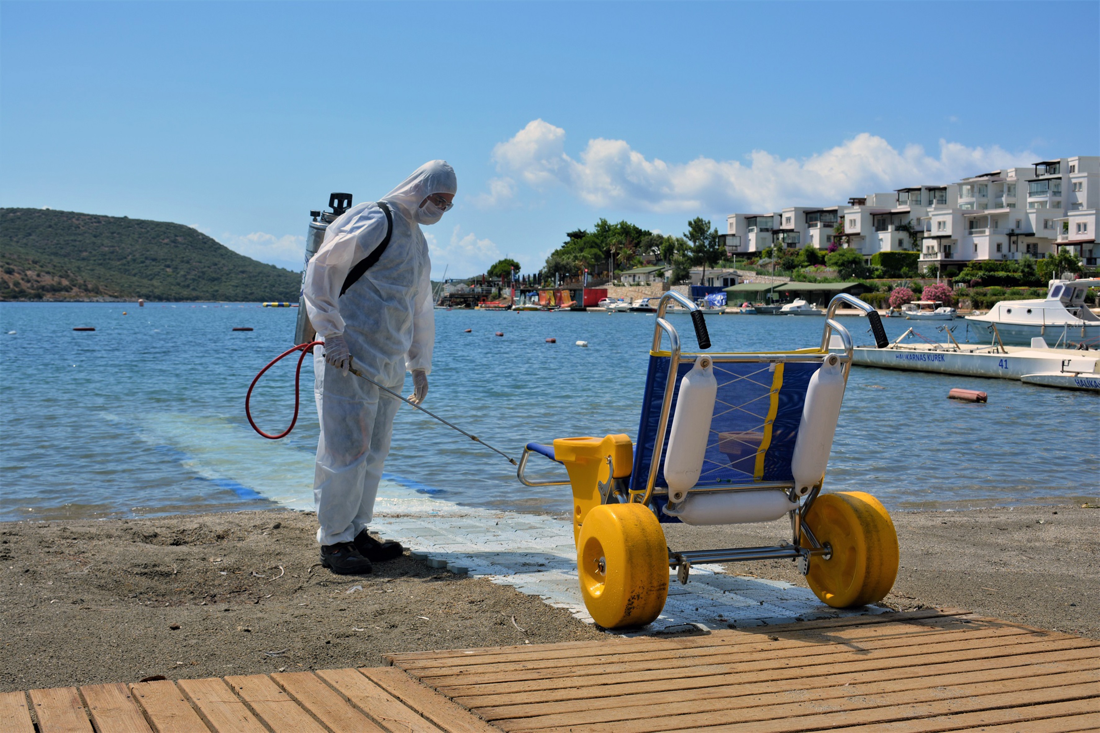 Engelsiz plajlara korona virüs önlemi