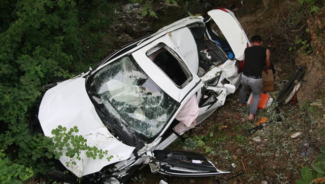 Cumhuriyet savcısı trafik kazasında yaralandı