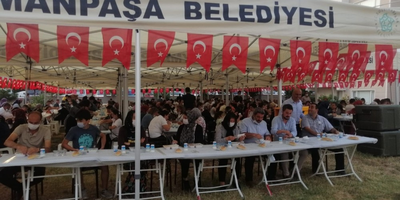 Şehidin baba evinde mevlit okutuldu