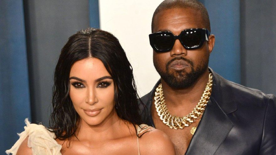 Kanye West Kim Kardashian'dan boşanmak istediğini paylaştı!