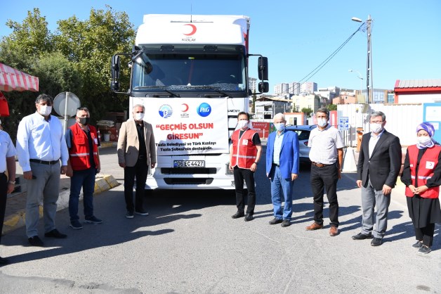 Tuzla Belediyesi'nden sel felaketi yaşayan Giresun'a yardım eli!