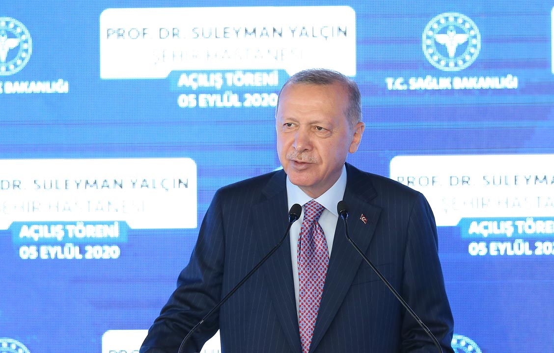 Erdoğan: Dayatılan ahlaksız haritaları yırtıp atacak güce sahibiz