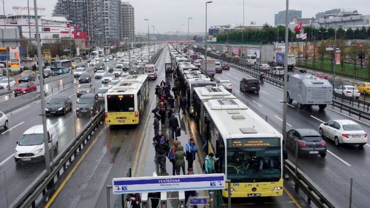 İstanbul’da seferler artıyor: 5 bin 599 otobüs ile günlük 45 bin 010 sefer yapılacak