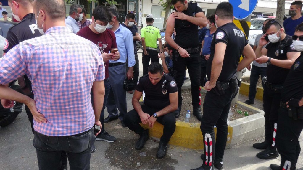 Adıyaman'da kaza: 2 polis yaralı