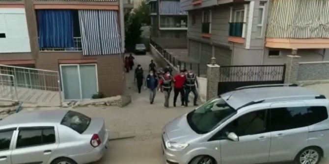 Manisa’da suç örgütü aileye operasyon: 8 kişi tutuklandı