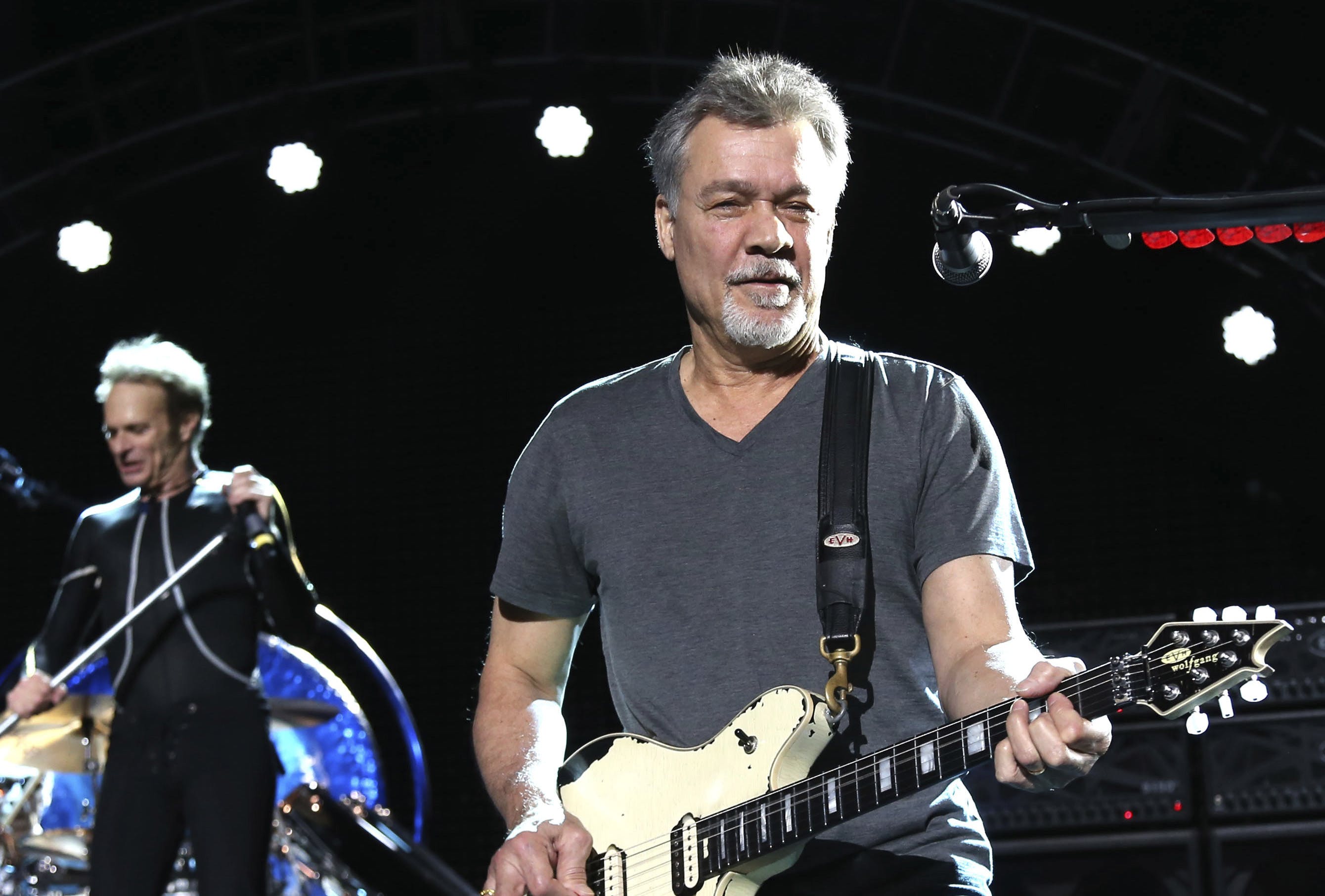 Eddie Van Halen kimdir? Nereli? Kaç yaşında? Neden öldü?