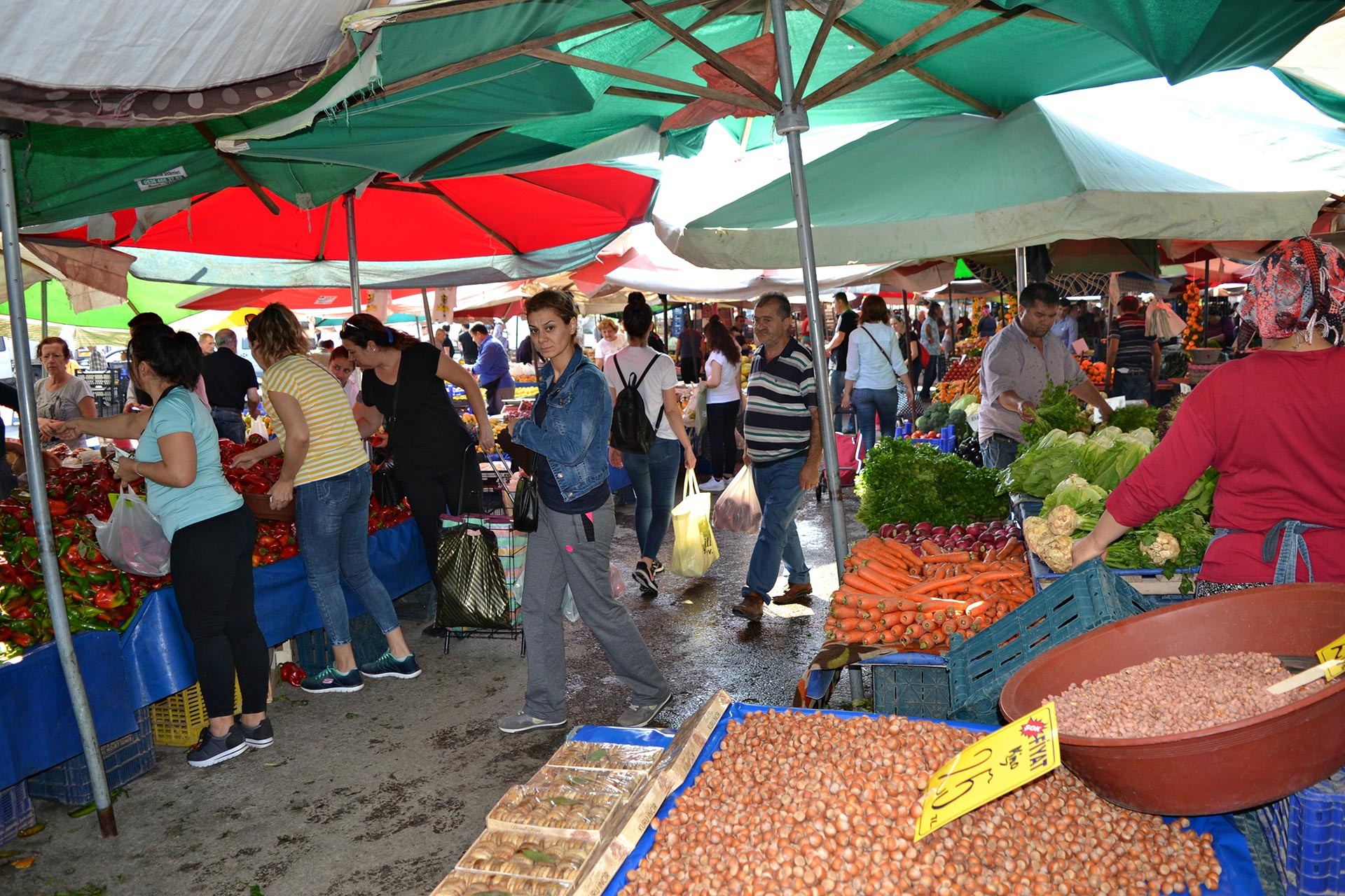 Gaziantep'te yeni koronavirüs önlemi: 15 yaş altı pazara gidemeyecek!