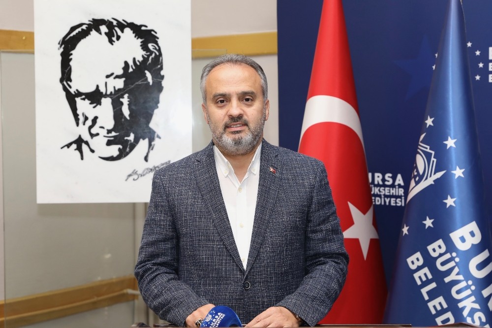 Bursa Büyükşehir’den Cumhuriyet kutlaması