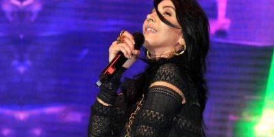 Hande Yener kimdir? Kaç yaşında? Nereli? | Şarkıcı Hande Yener hayatı