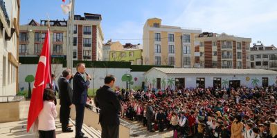 11 Ocak Pazartesi okul var mı? Okula gidilecek mi? 11 Ocak öğrenciler okula gidecek mi 2021?