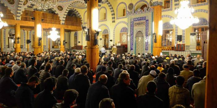 Berat Kandili kaç rekat namaz kılınır?