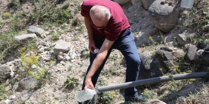 Bolu'da görülen içme suyu zehirlenmesi sonrası uzman doktordan uyarı geldi! "Bu tür suları kaynatmadan tüketmememiz gerekiyor"