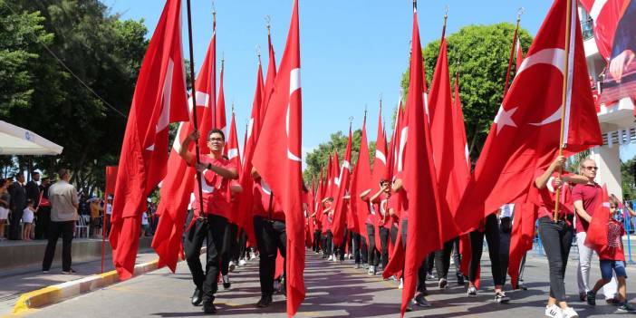 30 Ağustos Zafer Bayramı resmi tatil mi? Hangi güne denk geliyor 2022? 29 Ağustos yarım gün mü?
