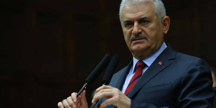 Azerbaycan'da korkutan olay! Binali Yıldırım'ın içinde olduğu araç kaza yaptı