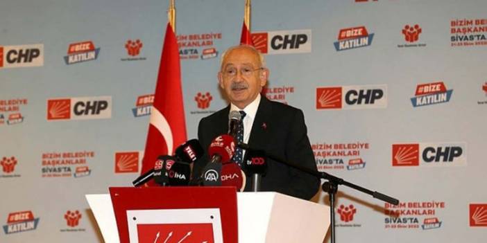 Kemal Kılıçdaroğlu'ndan canlı yayında adaylık ilanı: "Bir de Kılıçdaroğlu'nu deneyelim"