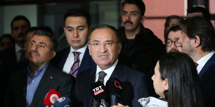 Adalet Bakanı Bekir Bozdağ duyurdu: Başörtüsü düzenlemesi meclise geliyor!