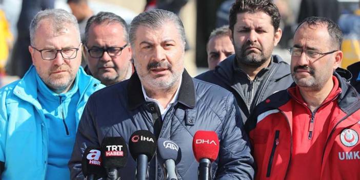 Sağlık Bakanı Fahrettin Koca depremzedelerin sağlığı hakkında bilgi verdi!