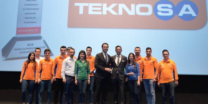 Teknosa birinci oldu! Türkiye'nin en itibarlı markası seçildi