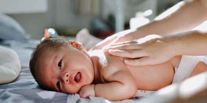 Bebeğin Gazı Nasıl Çıkarılır Gaz Nasıl Çıkarılmalı? İşte Bebeklerde Kolay Gaz Çıkartma Önerileri!