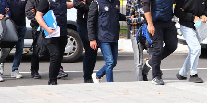 İstanbul’da FETÖ operasyonu: Deniz Kuvvetleri Komutanlığı'yla ilişkili terör örgütü şüphelileri yakalandı