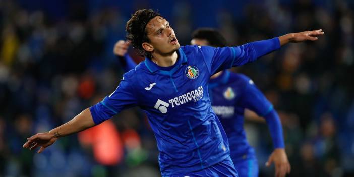 Enes Ünal'dan kötü haber geldi, Milli oyuncunun çarpraz bağları koptu!