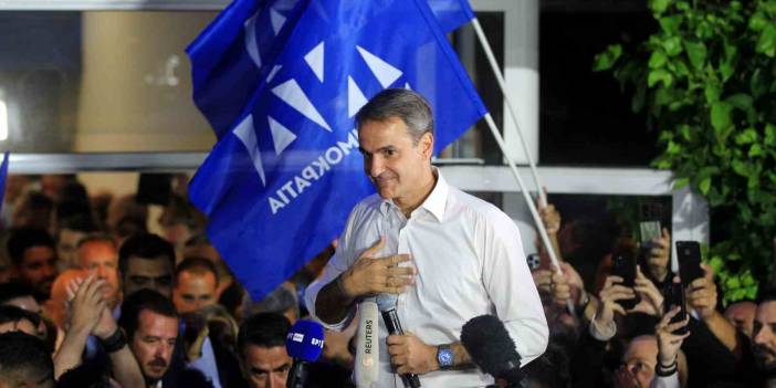 Yunanistan'da galip Miçotakis oldu! Resmi olmayan sonuçlara göre lider!