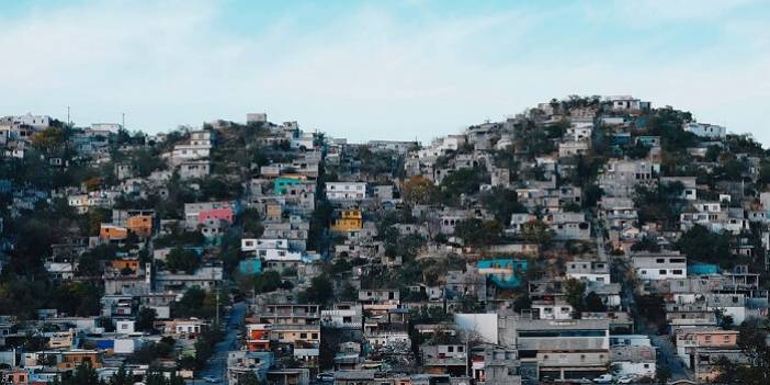 Banliyö ne demek, Banliyö neresi, Banliyölerde kimler yaşıyor?